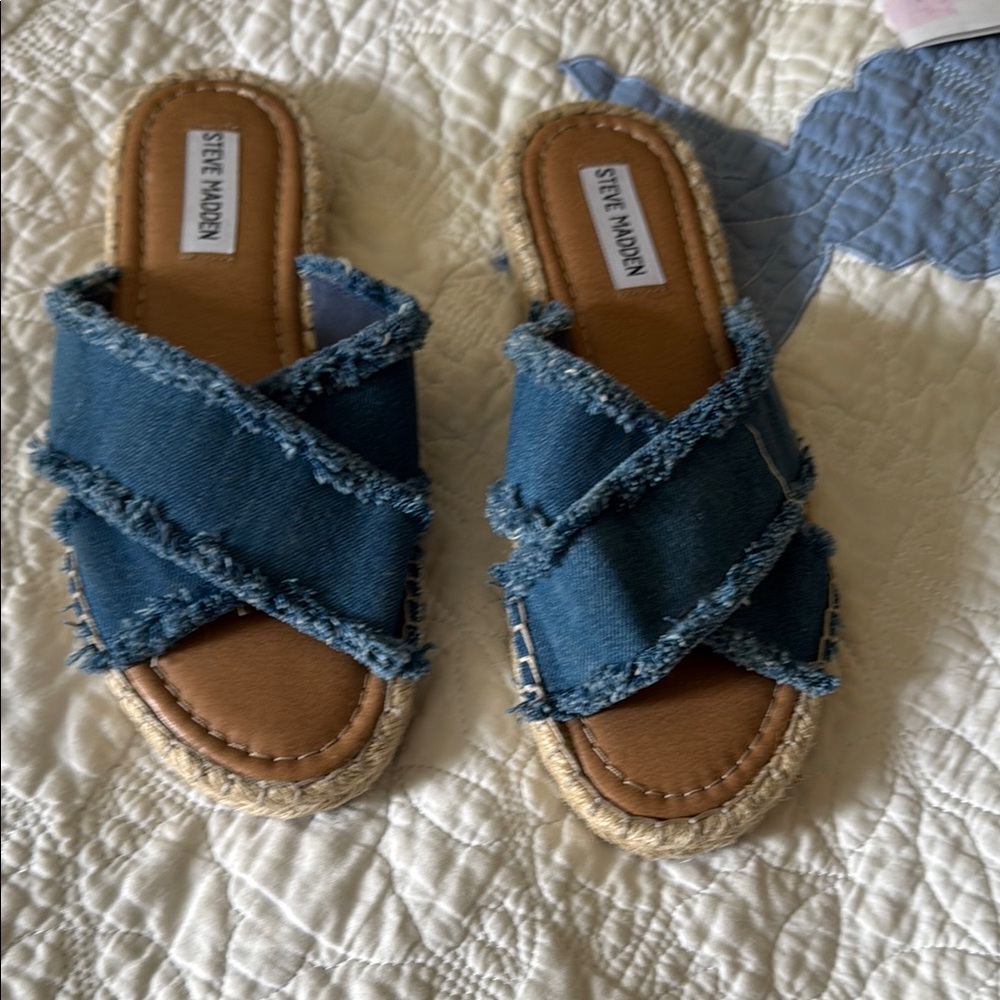 Steve Madden Blue Denim Sandals